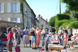 brocante montjavoult 05