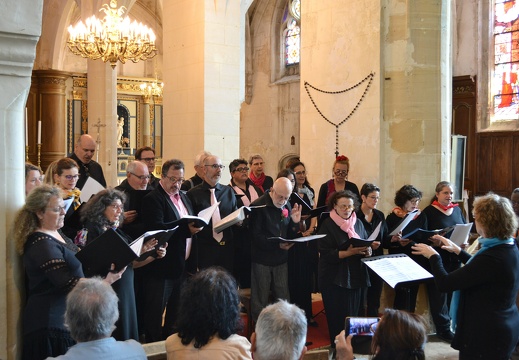 Le petit choeur palpitant de Montjavoult